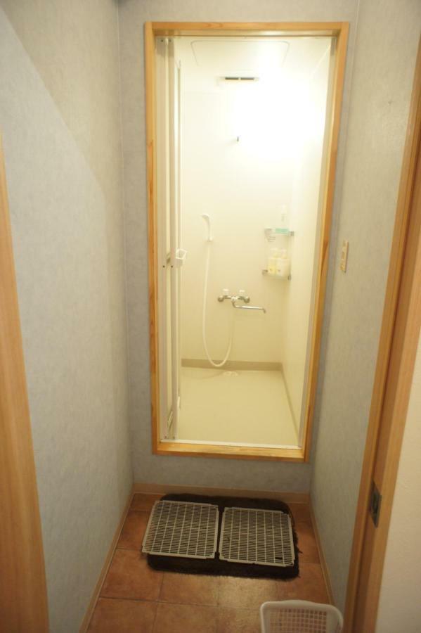 Guesthouse Sun Osaka Exterior photo